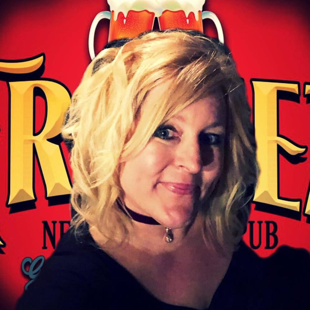 Meet your Posher, Traci